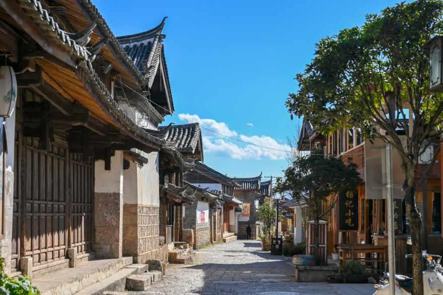 从细分人群到文化认同:Jurllyshe如何通过TikTok在快时尚领域脱颖而出